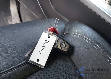 2020 Ford Explorer St z USA, uszkodzony, nr VIN 1FM5K8GC1LGB60880